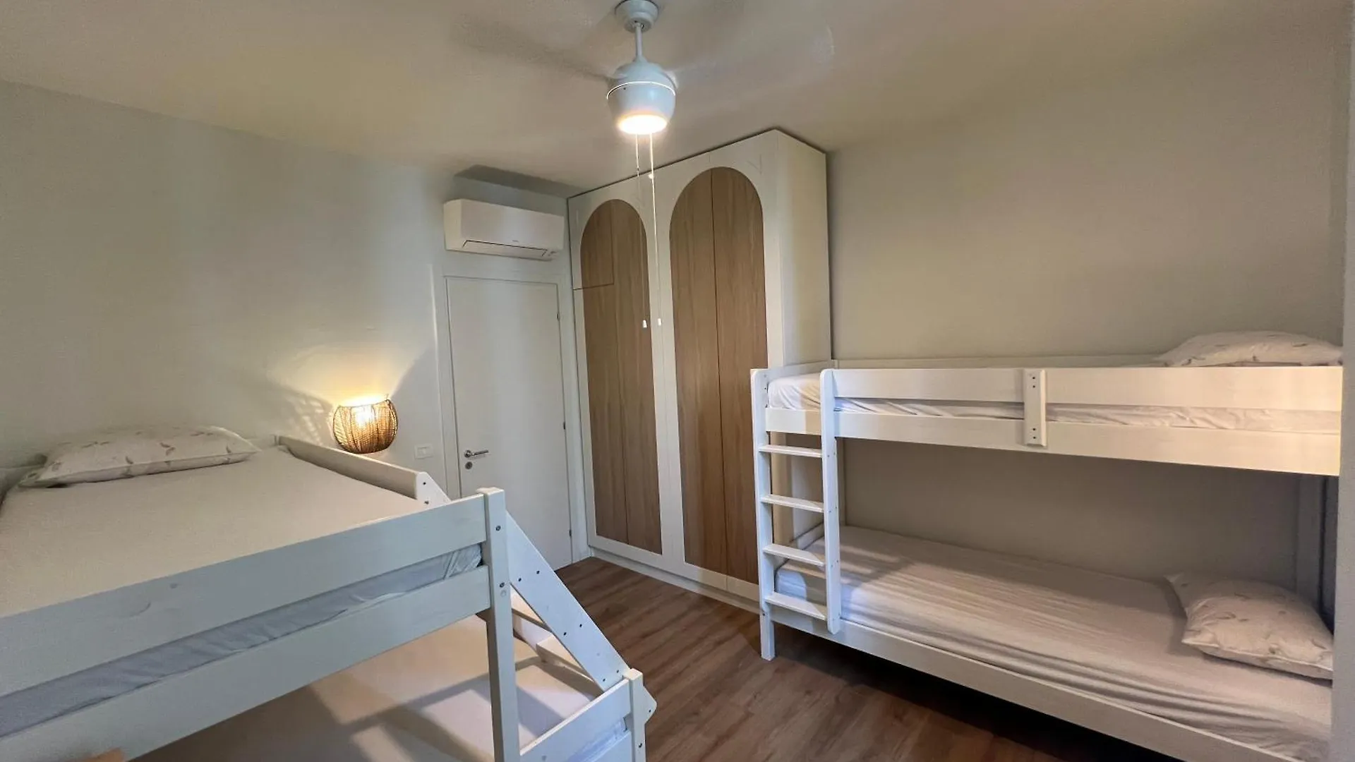 La Bohemia Villa Green Goast Paljasa Albania
